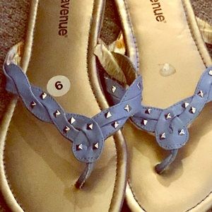 Baby Blue Bling Rivets Thong Flip flops size 9W